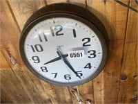 School Style Clock, Timex, Electric, Works, 14"