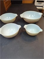 4 Pyrex mushroom print nesting bowls