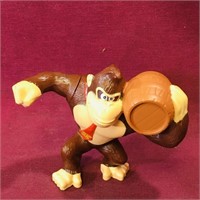 Plastic Donkey Kong Toy  (3 1/4" Tall)