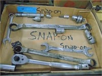 FLAT SNAP-ON RACHET, WRENCHES, SOCKETS