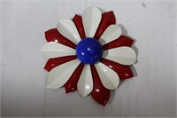 An Enamel Flower Pin