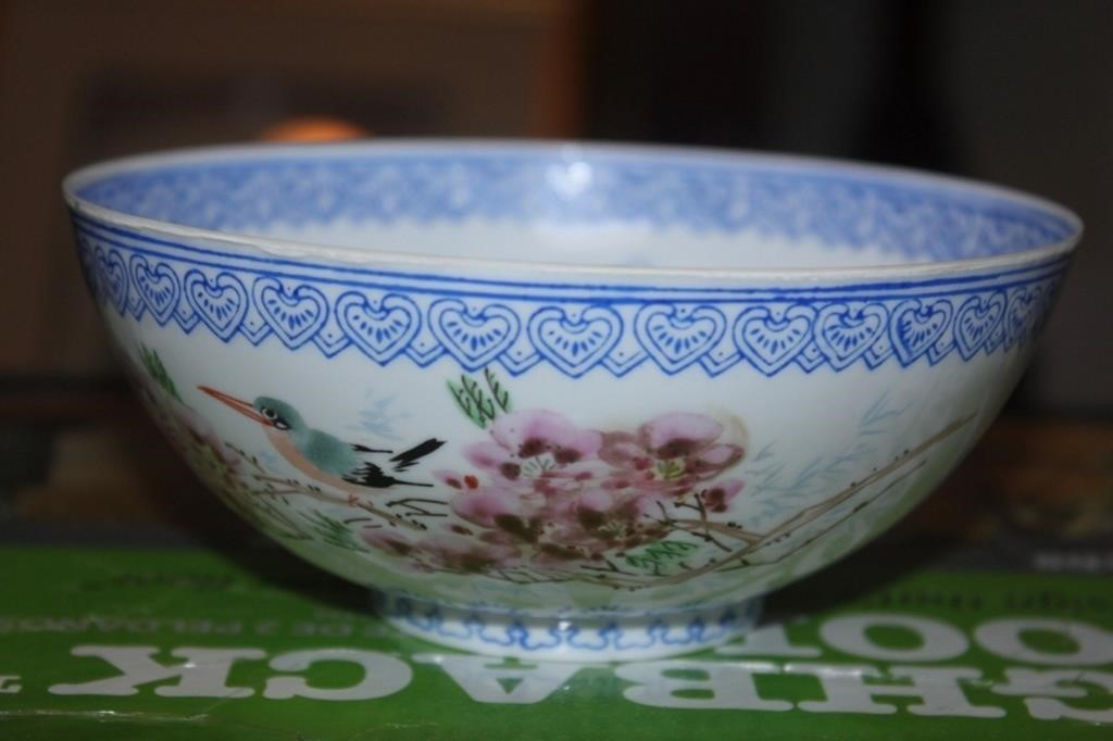 Antique / Vintage Chinese Eggshell Bowl
