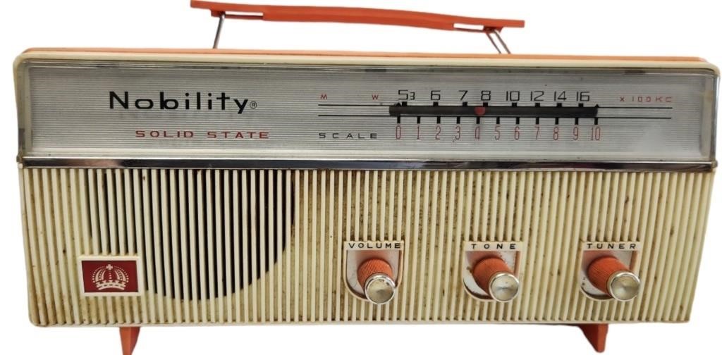 Vintage Nobility Radio