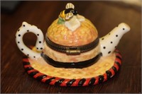 A Teapot on Hat Trinket Box