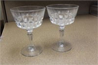 Set of 2 Glass Goblets