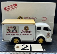 Die Cast Danbury Mint 1955 Bordon's Milk Truck