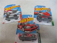 3 Hot Wheels Collector's Cars