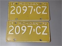 1970 Michigan Matching Yellow & White Licence