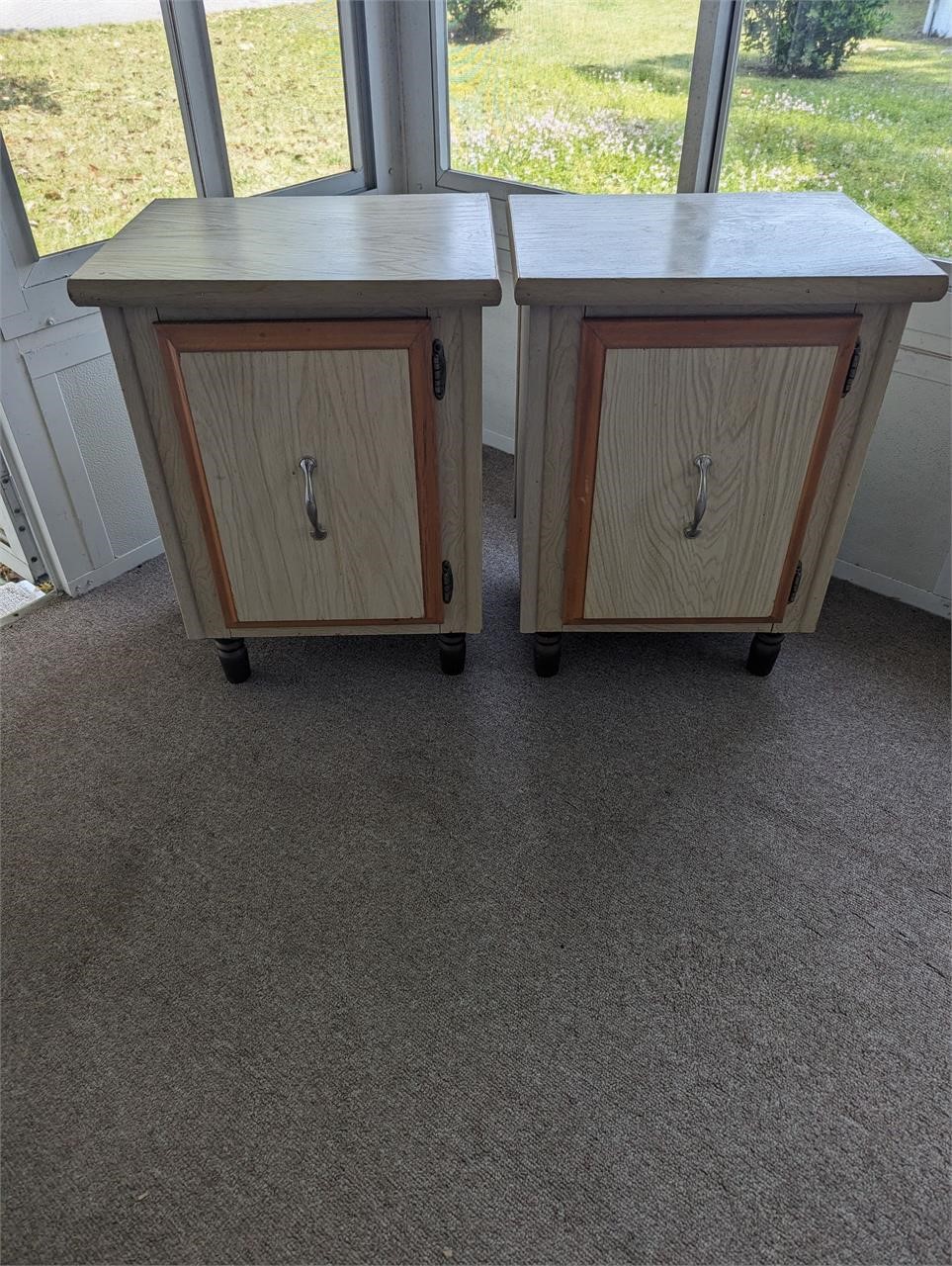 End tables (2)