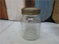 Old Mom's Canning Jar - Pint