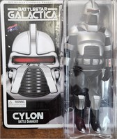 NIB Battle Star Galactica Cylon Battle Damaged