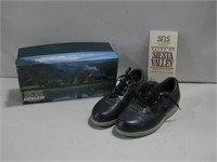 SAS Shoes Size 9M Pre-Owned