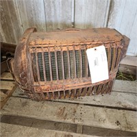 Case DC Tractor Radiator & Grill