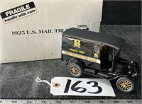 Die Cast Danbury Mint 1925 U.S. Mail Truck