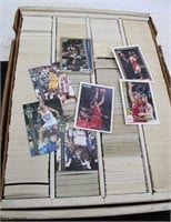 3200 ASSORTED AND MIXED BASKETBALL CARDS