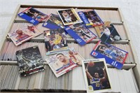 MIXED SELECTION OF 3200 BASKETBALL CARDS
