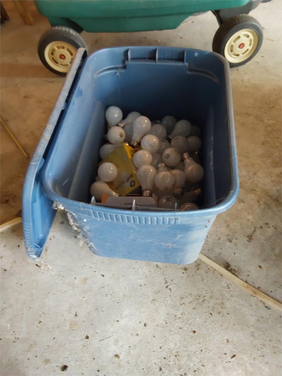 Tote of Incandescent light bulbs