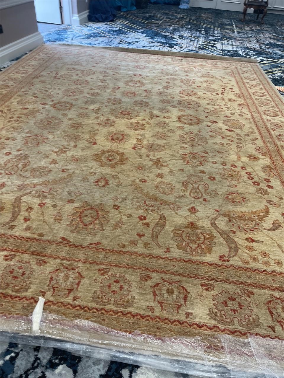 Large Oushak. Approx 12’x16’. all wool handmade