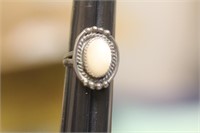 Sterling and Mother of Pearl Vintage Ring
