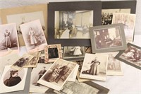SELECTION OF VINTAGE PHOTOS