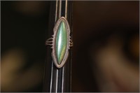 Vintage Green Stone Sterling Ring