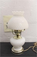 MILK GLASS HOBNAIL ELECTRIC LAMP