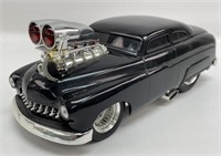 1/18 Die-Cast Ford Coupe Muscle Machine
