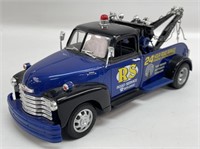 1/24 Die Cast 1953 Chevrolet Wrecker Tow Truck