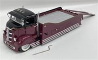 Danbury Mint 1930s GMC Custom Car Carrier 1:24
