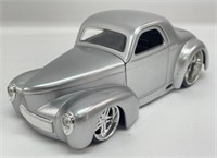 1:24 Die Cast 1941 Willys Coupe