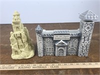 2 Castles - 1 decanter and 1 statue