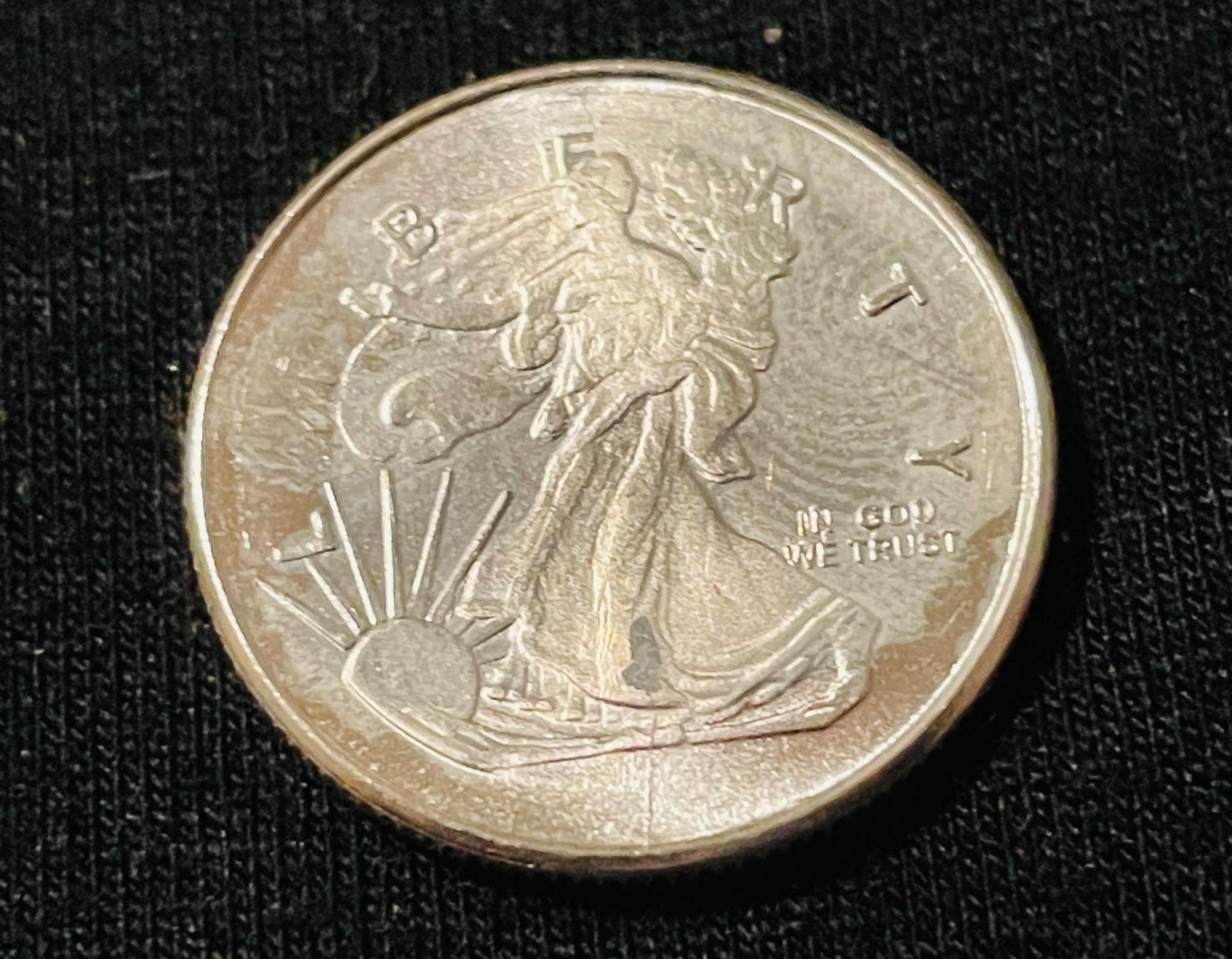 1/4 oz .999 Silver Eagle Round