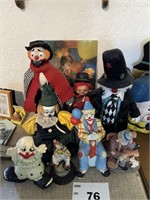 CLOWN FIGURES LOT AND PICTURE
