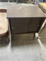 CABINET TABLE