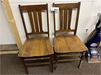 WOODEN CHAIRS