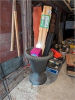 Flower urn, water ball, Wooden Trellis