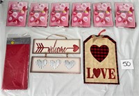 Valentine Lot (Balloons, Table Cover, Signs)