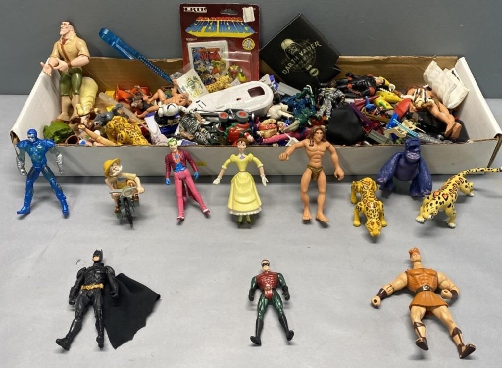 Character Action Figures & Toys Lot