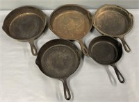 5 Cast Iron Skillets incl Wagner Ware