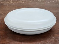 VINTAGE TUPPERWARE DIVIDED SERVING TRAY W/ LID