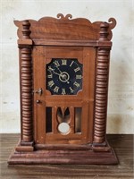 VINTAGE MANTLE CLOCK