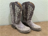 Cowgirl Boots (size 3)