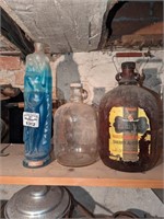 Glass jugs/ ornamental bottle