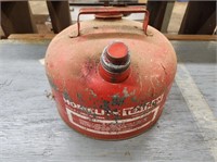 VINTAGE HOMELITE TEXTRON GAS CAN