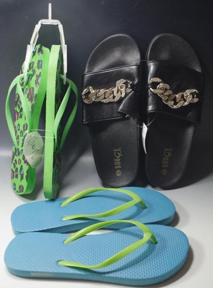 3 PAIRS OF FLIP-FLOPS AND 1 PAIR SLIPPERS SIZE 9