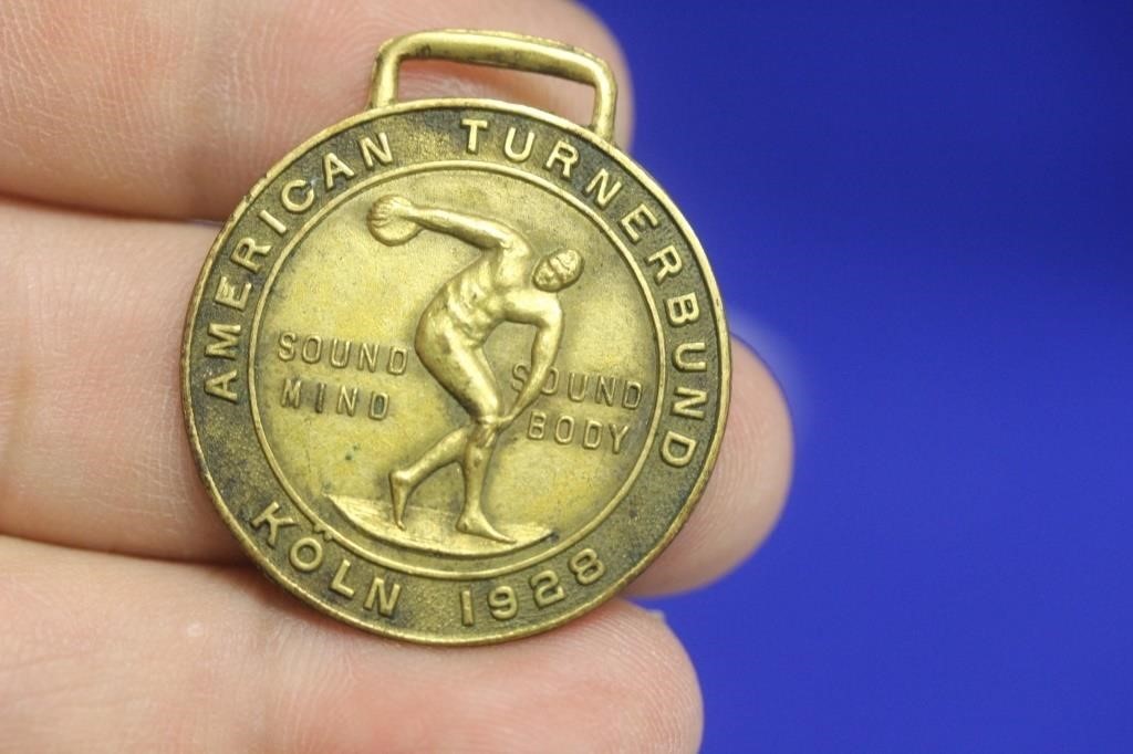 A 1928 american Turnerbund, Koln Medal