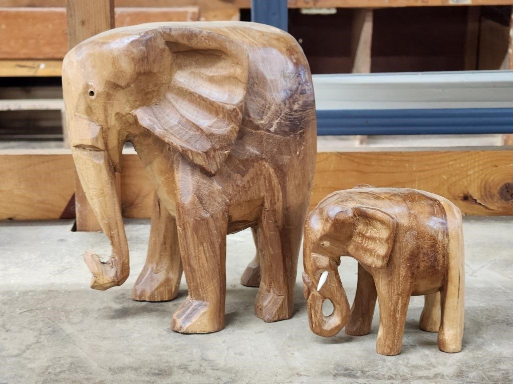CARVED WOODEN ELEPHANT MOTHER & BABY