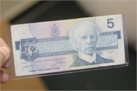 1986 Canada $5.00 Bank Note