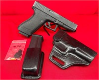Glock 21 .45 ACP Pistol w/ EXTRAS