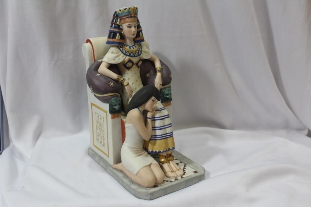 A Hamilton Collection Cleopatra Doll